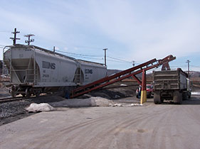 ATI Material Handling Barge Unloading Bulk